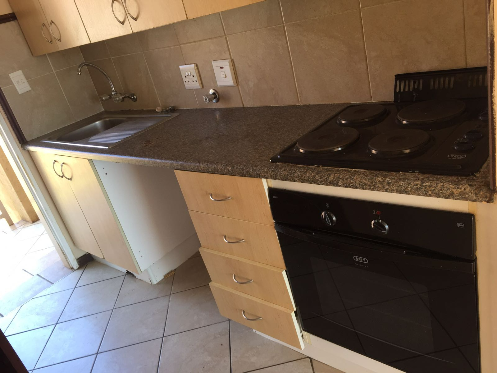 7. Kitchen 2