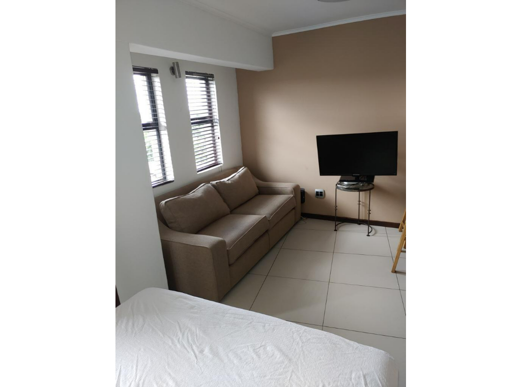 8. Rest area 2
